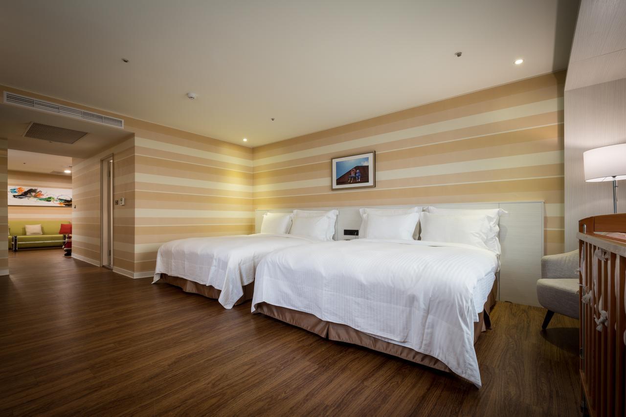 Pingtung Wemeet Hotel מראה חיצוני תמונה